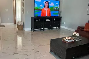 206 Amber Way, Kissimmee, FL 34758 - Photo 2