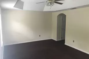 3104 Ashland Ln N, Kissimmee, FL 34741 - Photo 4