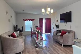 1340 Mirabella Cir, Davenport, FL 33897 - Photo 12