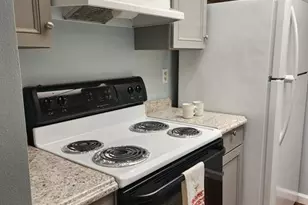 6082 Peregrine Ave, Orlando, FL 32819 - Photo 4