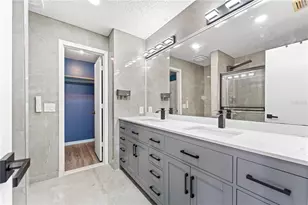 2737 Foxwood Ct, Orlando, FL 32818 - Photo 12