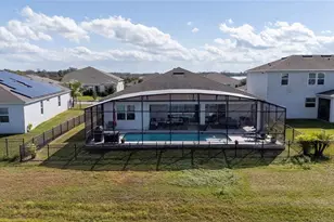 2347 Nuthatch St, Saint Cloud, FL 34771 - Photo 2