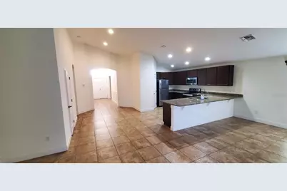 844 Valnera Court, Kissimmee, FL 34758 - Photo 4