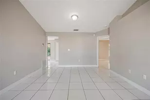 117 Pansy Ct, Kissimmee, FL 34743 - Photo 12