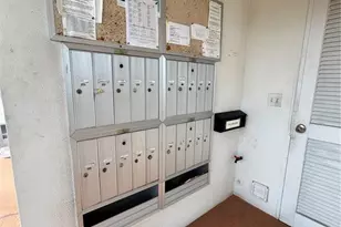 349 Camden O, West Palm Beach, FL 33417 - Photo 14