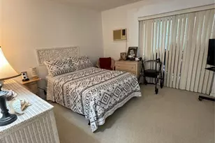 349 Camden O, West Palm Beach, FL 33417 - Photo 10