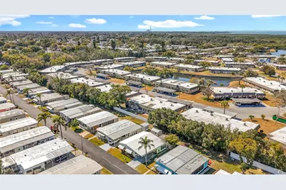 4409 Tucker Square, New Port Richey, FL 34652 - Photo 6