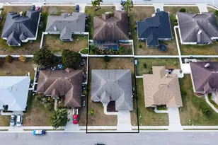 6940 Bently Dr, Lakeland, FL 33809 - Photo 28