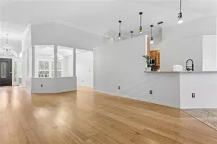 3319 Sassaquin Ct, Orlando, FL 32818 - Photo 2