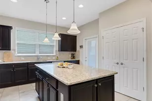 516 Pamplona Pl, Davenport, FL 33837 - Photo 14