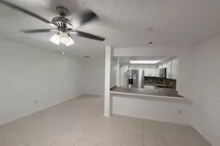 2428 Summerfield Pl, Kissimmee, FL 34741 - Photo 4