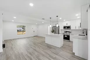 2415 Sutton Rd, Lakeland, FL 33810 - Photo 14