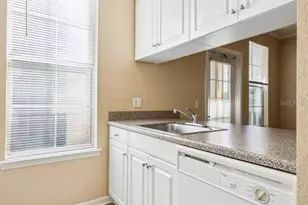 860 N Orange Ave, Orlando, FL 32801 - Photo 10