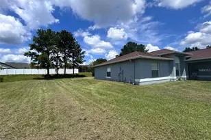 3175 Victoria Dr, Kissimmee, FL 34746 - Photo 14