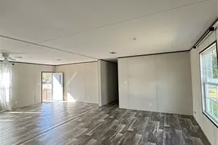 618 1st St, Polk City, FL 33868 - Photo 14