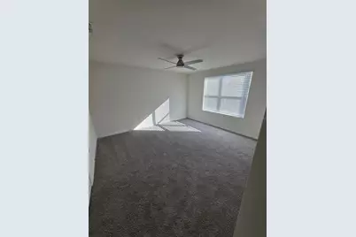 384 Preston Cove Drive, Saint Cloud, FL 34771 - Photo 12