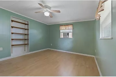 2285 Avenue C SW, Winter Haven, FL 33880 - Photo 14