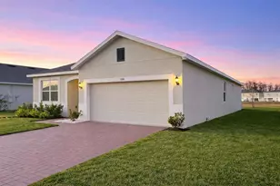 1568 Sky Lks Dr, Saint Cloud, FL 34769 - Photo 2