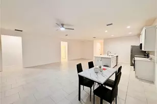 1568 Sky Lks Dr, Saint Cloud, FL 34769 - Photo 4