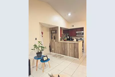 5100 Conroy Road #26, Orlando, FL 32811 - Photo 2