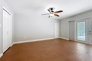 209 1st St, Tavares, FL 32778 - Photo 16