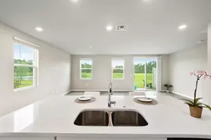 726 Legacy Dr, Davenport, FL 33896 - Photo 10