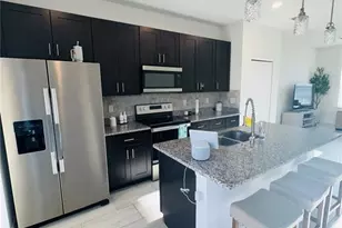 232 Genoa Ct, Kissimmee, FL 34758 - Photo 4