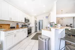 814 Windergrove Ct, Ocoee, FL 34761 - Photo 14