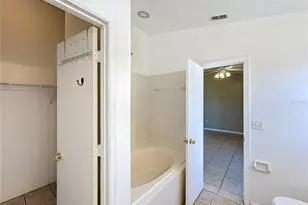 3034 Sabal Bend Dr NE, Winter Haven, FL 33881 - Photo 12