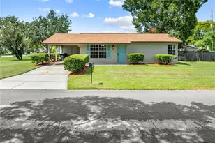 1612 16th St, Saint Cloud, FL 34769 - Photo 2