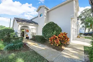414 Eagle Ridge Dr, Davenport, FL 33837 - Photo 2