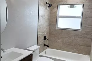 319 Ave P NE, Winter Haven, FL 33881 - Photo 8