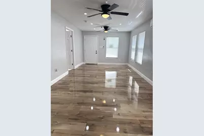 319 Avenue P NE, Winter Haven, FL 33881 - Photo 2