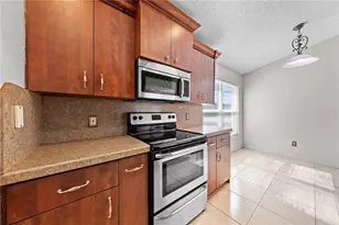 8332 Southern Forest Dr, Orlando, FL 32829 - Photo 12