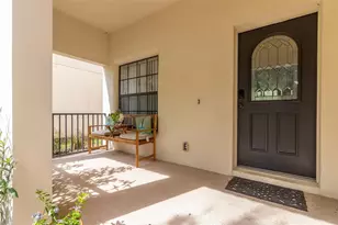 2818 Roccella Ct, Kissimmee, FL 34747 - Photo 4