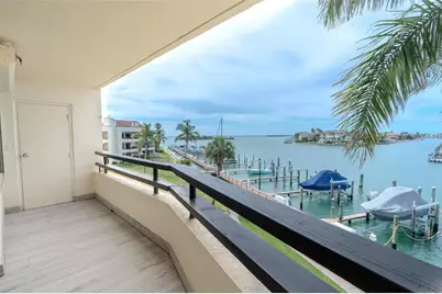 126 1st Street E #210, Tierra Verde, FL 33715 - Photo 20