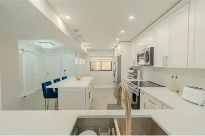 126 1st Street E #210, Tierra Verde, FL 33715 - Photo 10