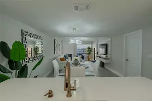 126 1st St E, Tierra Verde, FL 33715 - Photo 14