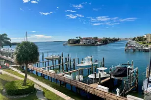 126 1st St E, Tierra Verde, FL 33715 - Photo 2