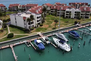 126 1st St E, Tierra Verde, FL 33715 - Photo 44
