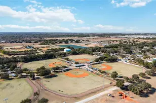 1035 Tropea Ln, Auburndale, FL 33823 - Photo 42