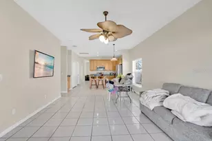 2109 Woodsedge Dr, Kissimmee, FL 34746 - Photo 20