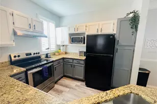 3006 Bonfire Beach Dr, Kissimmee, FL 34746 - Photo 10