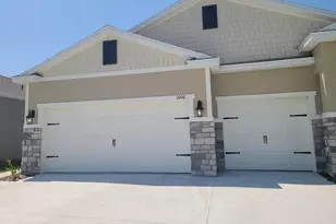 1608 Barberry Dr, Kissimmee, FL 34744 - Photo 2