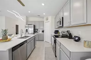 3960 Guernsey Bend, Saint Cloud, FL 34772 - Photo 4