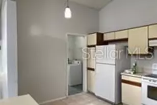 31 Lakepointe Cir, Kissimmee, FL 34743 - Photo 10