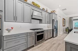 2722 River Creek Ln, Saint Cloud, FL 34771 - Photo 12