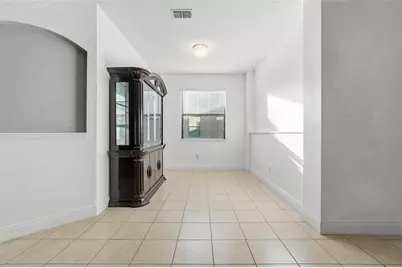 4737 Blackthorn Circle, Kissimmee, FL 34758 - Photo 12