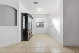 4737 Blackthorn Cir, Kissimmee, FL 34758 - Photo 12