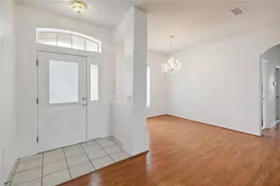 325 Azincourt Ln, Kissimmee, FL 34759 - Photo 2